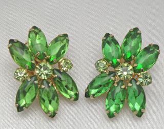 Vintage Verified Green Juliana D E Rhinestone Brooch Earrings Demi