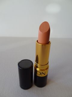 Revlon Super Lustrous Lipstick 613 Just Enough Buff Defective