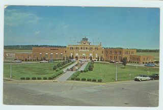 B0306 1950s Autos Fairfax Airport Kansas City KS Postcard