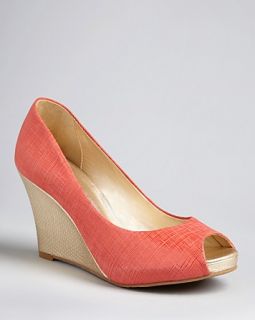 pumps resort chic orig $ 228 00 sale $ 159 60 pricing policy color