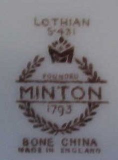 Minton Lothian s 431 Wreath Backstamp Salad Plate S