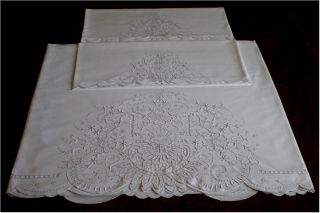 Beautiful Vintage Madeira White Embroidered Sheet & Pillow Cases Set