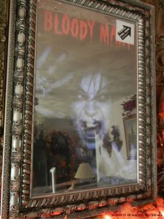ANIMATED VINTAGE BLOODY MARY SCARY MAGIC MIRROR HALLOWEEN PROP (see