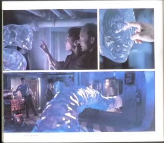 Abyss Pressbook French 1989 James Cameron