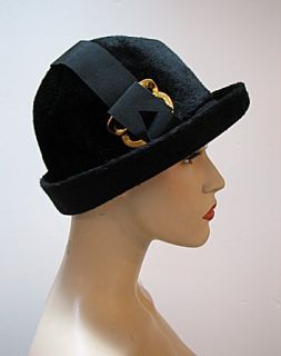 Vintage Ladies Black 21 Hat Rene Michael Italy 1137