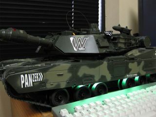 32Giant Panzer Miltary Battle R C Lifelike Tank Fires 6mm BBs Pre