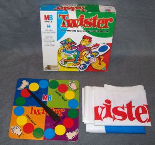 Twister   von MB Spiele Hasbro Party Spiel Kinderspiel Kinder 80er