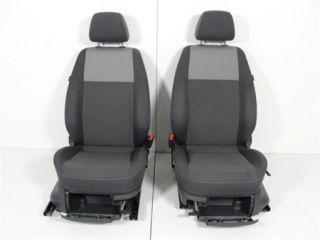 VW Amarok Sitze Sitz vorne Innenausstattung Fahrersitz Beifahrersitz