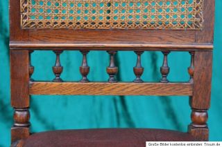schöne antike Gründerzeit Stühle Löwenköpfe  Leder neu bezogen