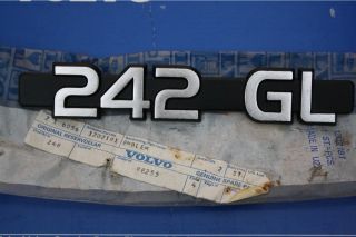Volvo 240 242 GL Emblem boot badge