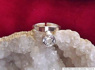 835er Silber Ring mit großem geschliffenen Stein, Bergkristall
