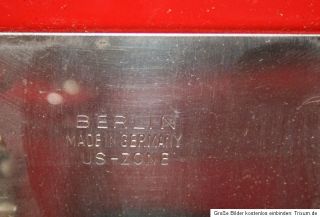 alte Regina Kindernähmaschine Rot Batteriebetrieben Berlin US Zone