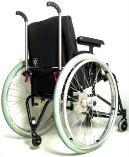 Aktiv Rollstuhl von Double Performance RGK Sitzbreite 40cm #421