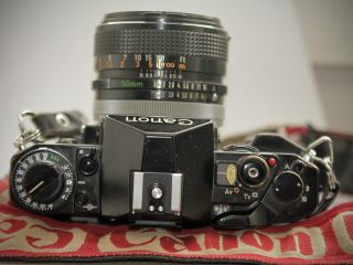 Canon Spiegelreflexkamera A1 + 50mm 1.4 Objektiv m. Schwäche   BILDER