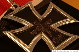 Pour le Merite   Ritterkreuz des Kriegsverdienstkreuzes   Ritterkreuz