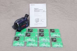 Sony Digital Video Camera Recorder (Handycam) DCR DVD91E + viel