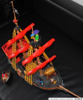 grosses Playmobil Piraten schiff mit Zubehör gebraucht 60 cm lang