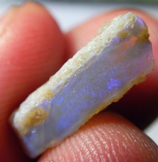 Opal aus Lightning Ridge Australien O488 k schillerndes Farbspiel
