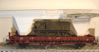 Fleischmann HO 525701 Güterwagen mit Panzer beladen Neu893)