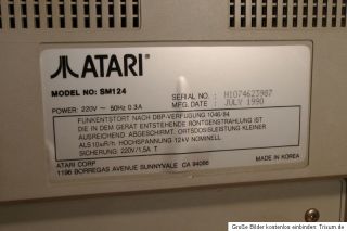 Atari ST Monitor (monochrom) Model SM124 mit Touch n Turn Fuss #K86