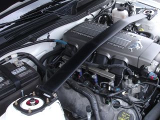 FORD MUSTANG ALUMINIUM DOMSTREBE S197 V8 V6 GT 05 2012
