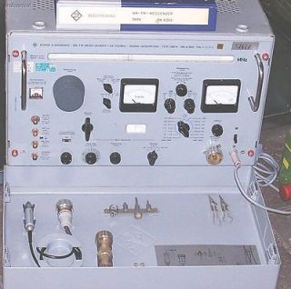 SMFA HF VHF SHF Signal Generator 1.39 510 MHz AM FM Output level 0