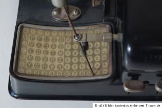 Antike Einfinger Schreibmaschine von Mignon AEG