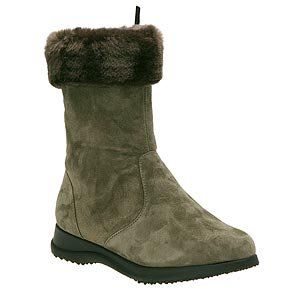  Boston Accent Frisco Fur Trim Snow Boots (10.5, Mos Suede) Shoes