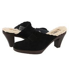 Cassandra uggs clog Black clogs new ugg size 6 Shoes