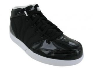 PRO CLASSIC (GS) BASKETBALL SHOES 6.5 (BLACK/WHITE/BLACK): Shoes