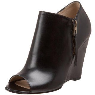 Joan & David Womens Opal Ankle Boot Shoes