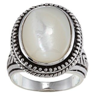 Oval cut White Mother of pearl Antiqued Silvertone Fashion Ring