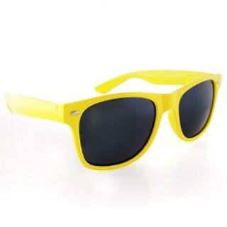 Wayfarer Style Sunglasses   15 Colors Dark Lenses Yellow Pastel: Shoes