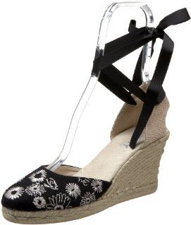 DKNY Womens Sweet Espadrille,Black/Flowers,6 M US Shoes