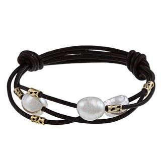 Leather and Freshwater Pearl Bracelet (11.5 12.5 mm)