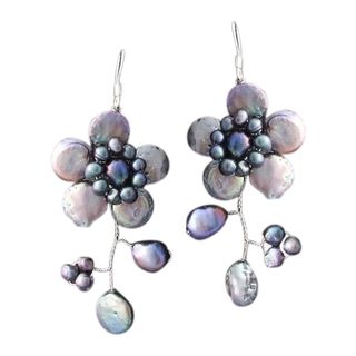 Sterling Silver Lace Sakura Black Pearl Flower Earrings (Thailand