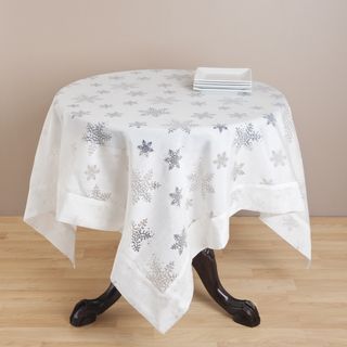 Burnout Snowflake Design Tablecloth