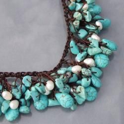 Cotton Clusters Teardrop Turquoise/ Pearl Necklace (5 7 mm) (Thailand