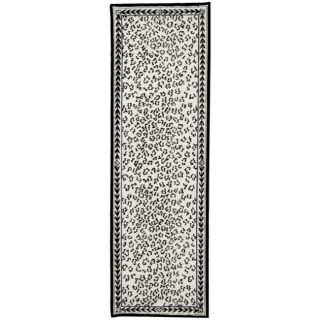Hand hooked Chelsea Leopard White Wool Rug (26 x 10) Today $123.29
